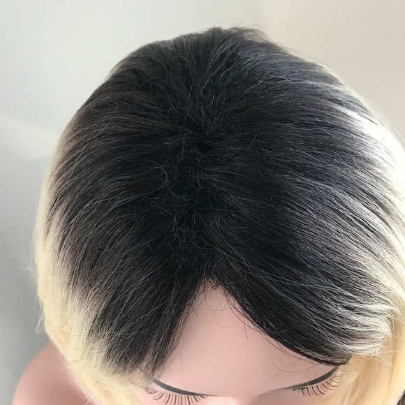 “Put On & Go” Ombre Blonde Premium Fiber Bob Wig for Events or Daily Wear - Picture 2 of 6